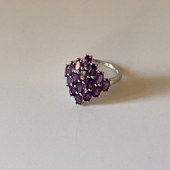 925 Sterling Silver 16 Oval Purple Amethyst Cluster Cocktail Ring  6.5 - Picture 7 of 7